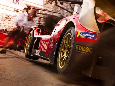 Staloc hat sich als Ausstatter und Partner für das Team Glickenhaus in der legendären Rennserie etabliert.